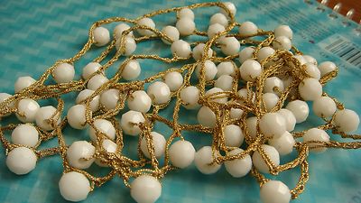 VINTAGE HAND BRAIDED CROCHET NECKLACE WHITE FACETED BEEHIVE BEAD GOLD THREAD