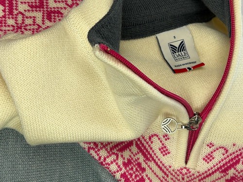 Dale of Norway St Moritz Grey Norwegian Pullover Merino Wool Sweater Small $359 - Picture 7 of 7