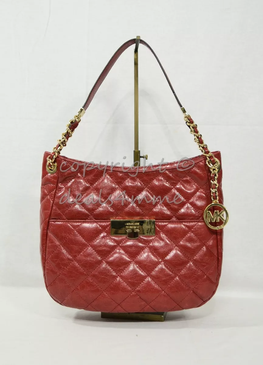 DEEP RED COLOR GUILTED CROSSBODY BAG WITH GOLD CHAIN