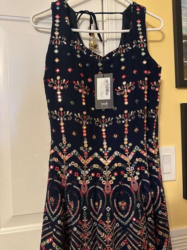 Beautiful Embroidered kurti & Palazzo Pants. Designer Wear! Paid Over $200 New!