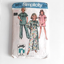 Vintage Simplicity Sewing Patterns 1970s 70s nightdress pyjamas Sz M (12 - 14)