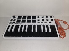 AKAI MPK MINI PROFESSIONAL P17031652 