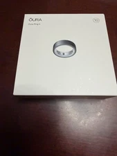 Oura Ring 4 – Stealth Black – Size 10 – Excellent Condition – Charger Included