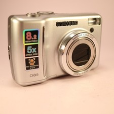 Samsung Digimax D85 8.2MP Compact Digital Camera Silver Tested Read 