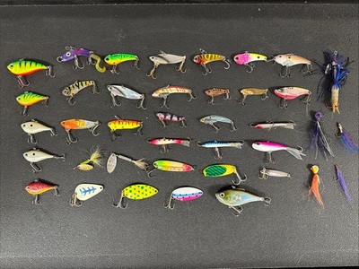Crankbait Variety Pack Of 39! Rippin Rap 05, Spoons, Blades, And More!
