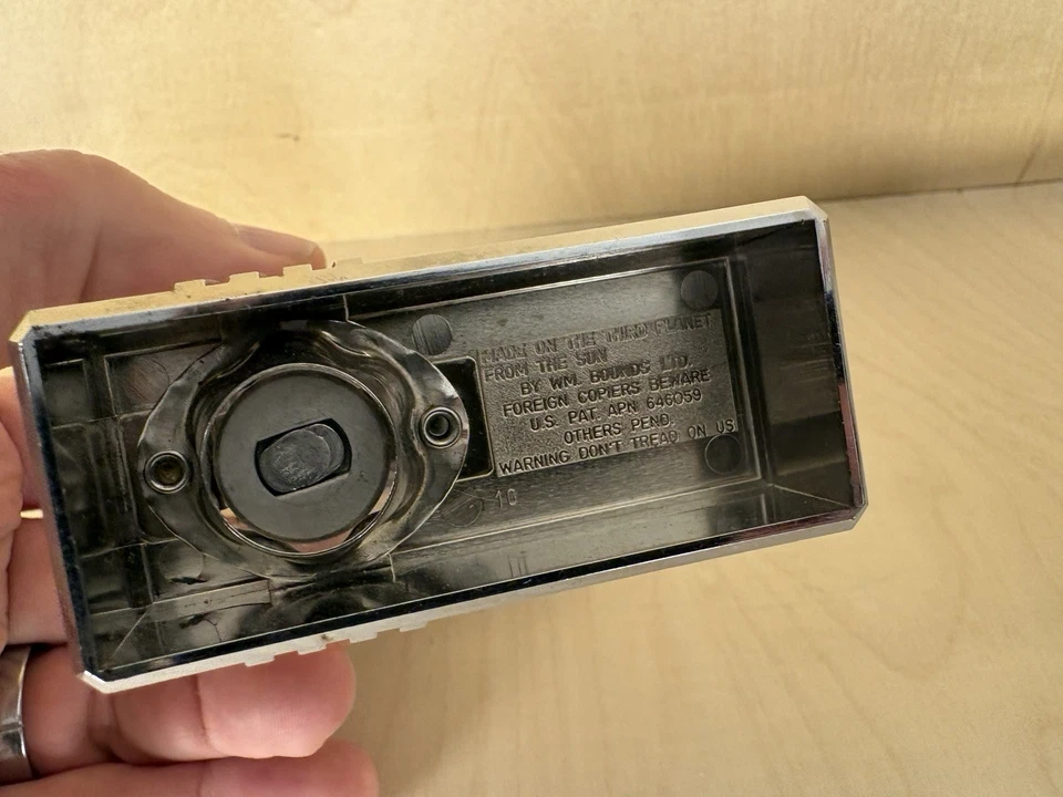 Vintage MCM William Bounds Pepper Mill / Grinder - Chrome / Acrylic - WOW - Image 4 of 4