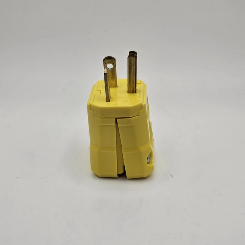 Leviton Professional Plug End 2 Pole 3 Wire Grounding Plug Polarized Electrical - Picture 5 of 9