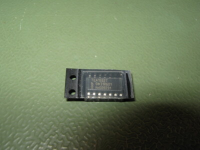 TEA1552T SMD HV start-up flyback controller for DCM or QR mode SO-14 NXP SMPS