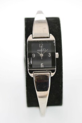 Nine & Co Damen Uhr Edelstahl Silber Quarz Batterie Wasserdicht Schwarz