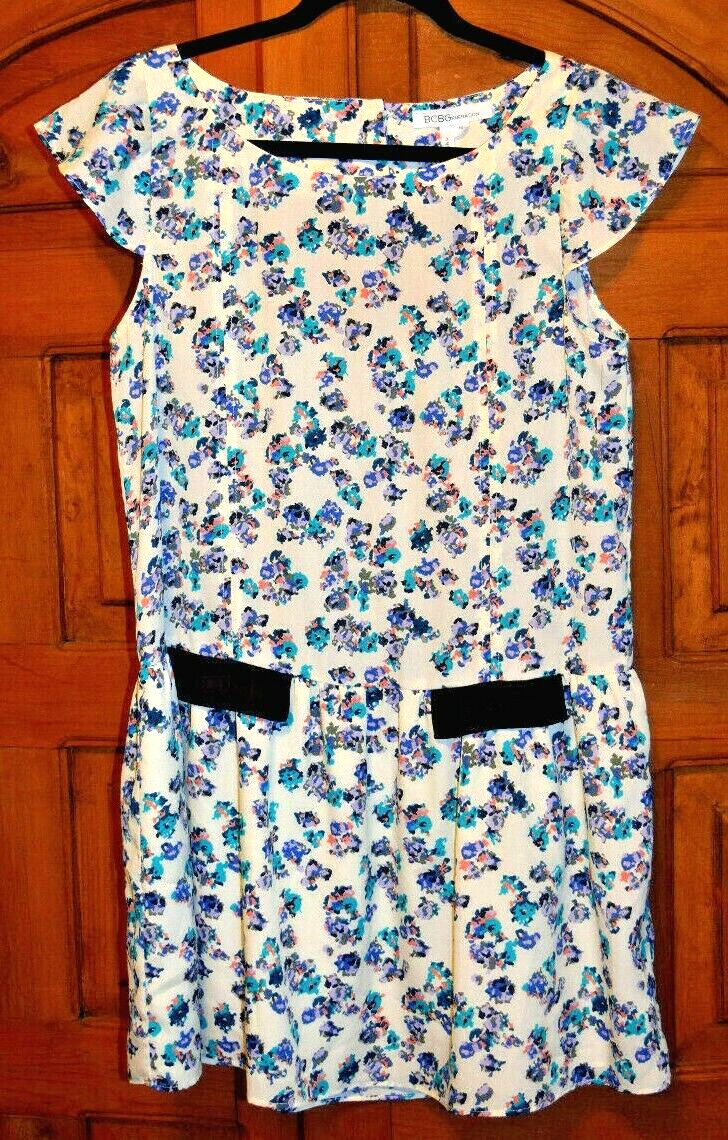 "BCBGeneration" Multicolored Floral Shift Dress F… - image 1
