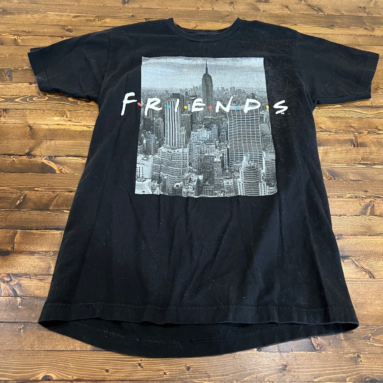 Officially Licensed Friends TV Show Shirt Medium - Gem