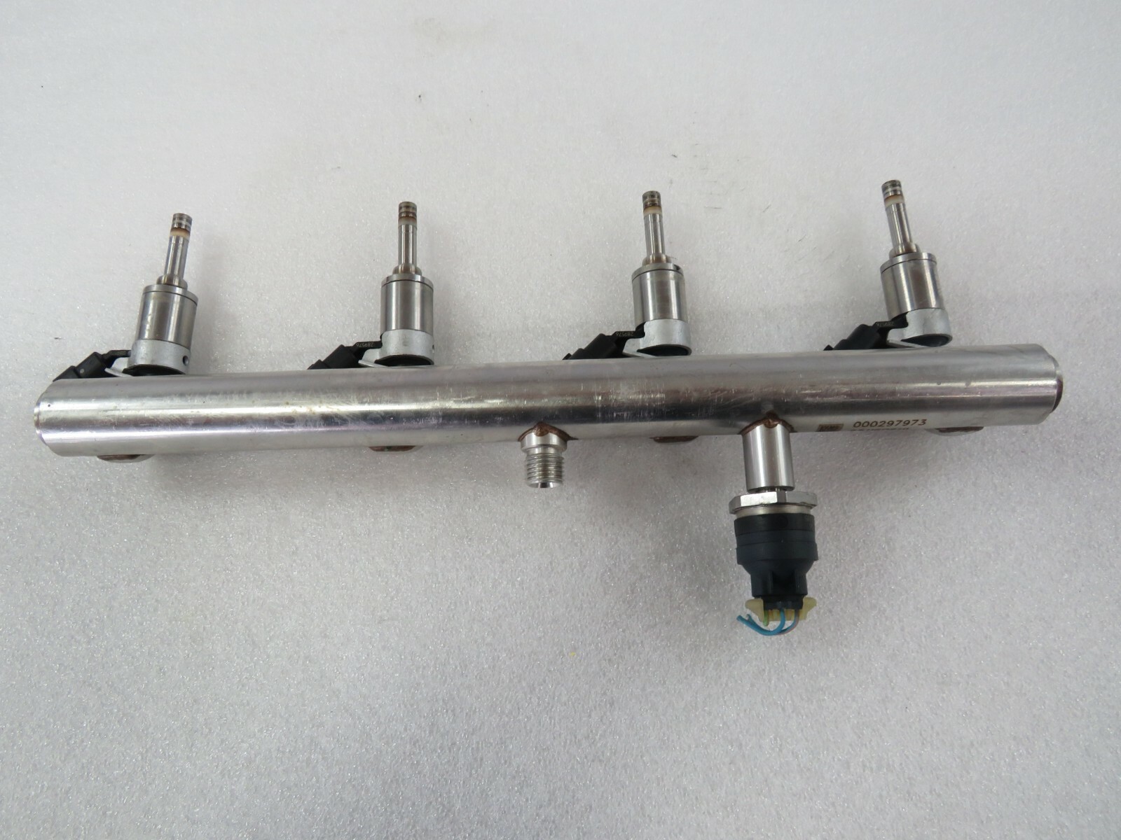 Ferrari California T, 488, Fuel Injector Rail, Complete, Dmg, Used, P/N 326631