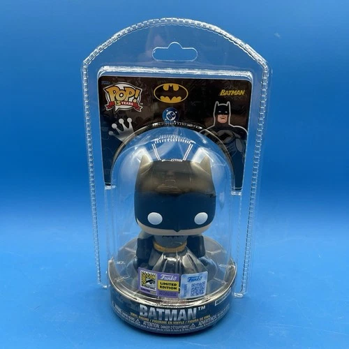 SDCC 2025 Exclusive  FUNKO Pop 15 Years BATMAN Clamshell LE 2010
