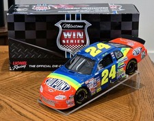 1997 24 Jeff Gordon DuPont Charlotte Coca-Cola 600 Race Win 1:24 Diecast Action