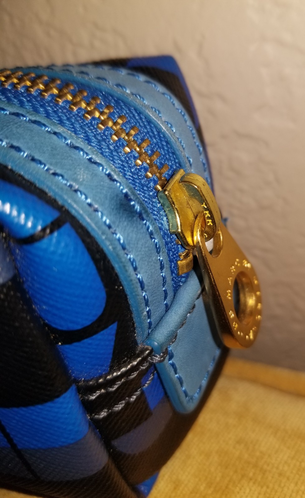 Rare Marc Jacobs Graffiti Rectangular Cube Leathe… - image 4