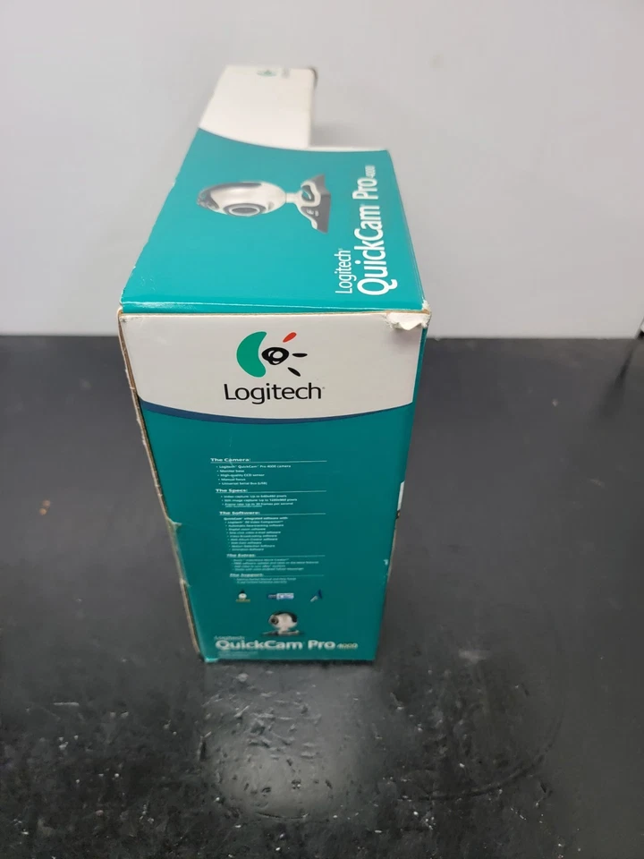 Logitech Quick Cam Pro 4000 Built in Microphone Webcam Silver USB 2.0 New in Box - Image 4 of 4