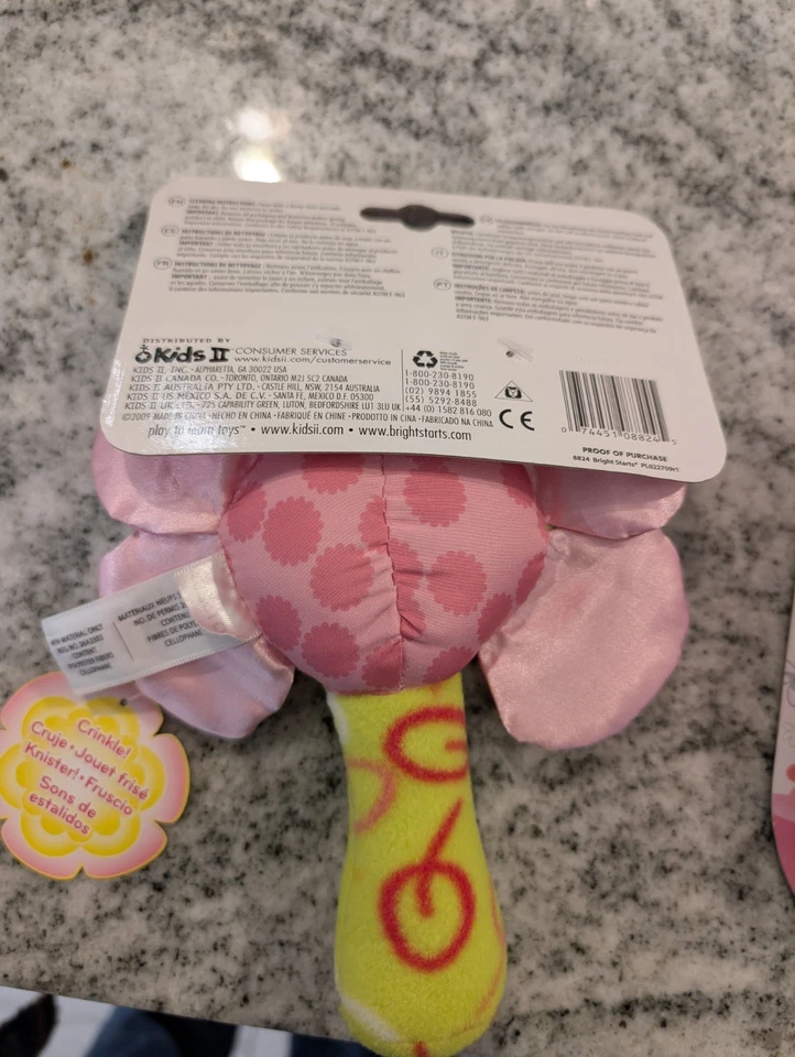 BRIGHT STARTS Flor Rosa 8" Chocalho Recheado Bebê Pétalas de Cetim Dobrável Macio PLUSH - Imagem 2 de 2