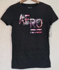 Aeropostale Women’s NWT Size S Dark Heather Grey “AERO” Floral Graphic Tee