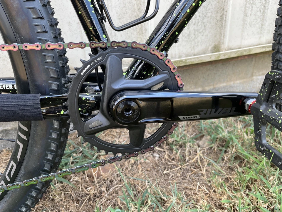 Salpicaduras All City Gorilla Monzón 52 cm 27,5 Brooks SRAM Mavic Wolf Tooth Surly Foto 4 de 4