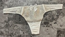 NWT VICTORIA'S SECRET S WHITE SMOOTH MESH GOLD FLORAL BOW RARE THONG PANTIES