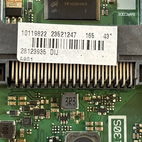 (A845) SCHEDA MAIN 17MB130S 23521247 TV 43" TELEFUNKEN TE43292S31Y2P - Picture 2 of 3