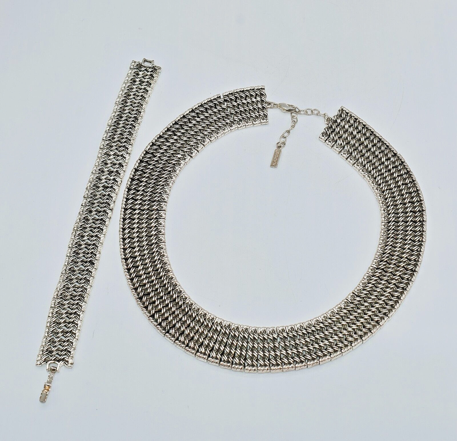 Napier Silver Tone Textured Link Statement Neckla… - image 10