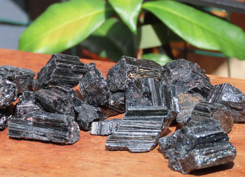 200grams Rough & Raw Natural Black Tourmaline Crystal Pieces - Picture 6 of 6