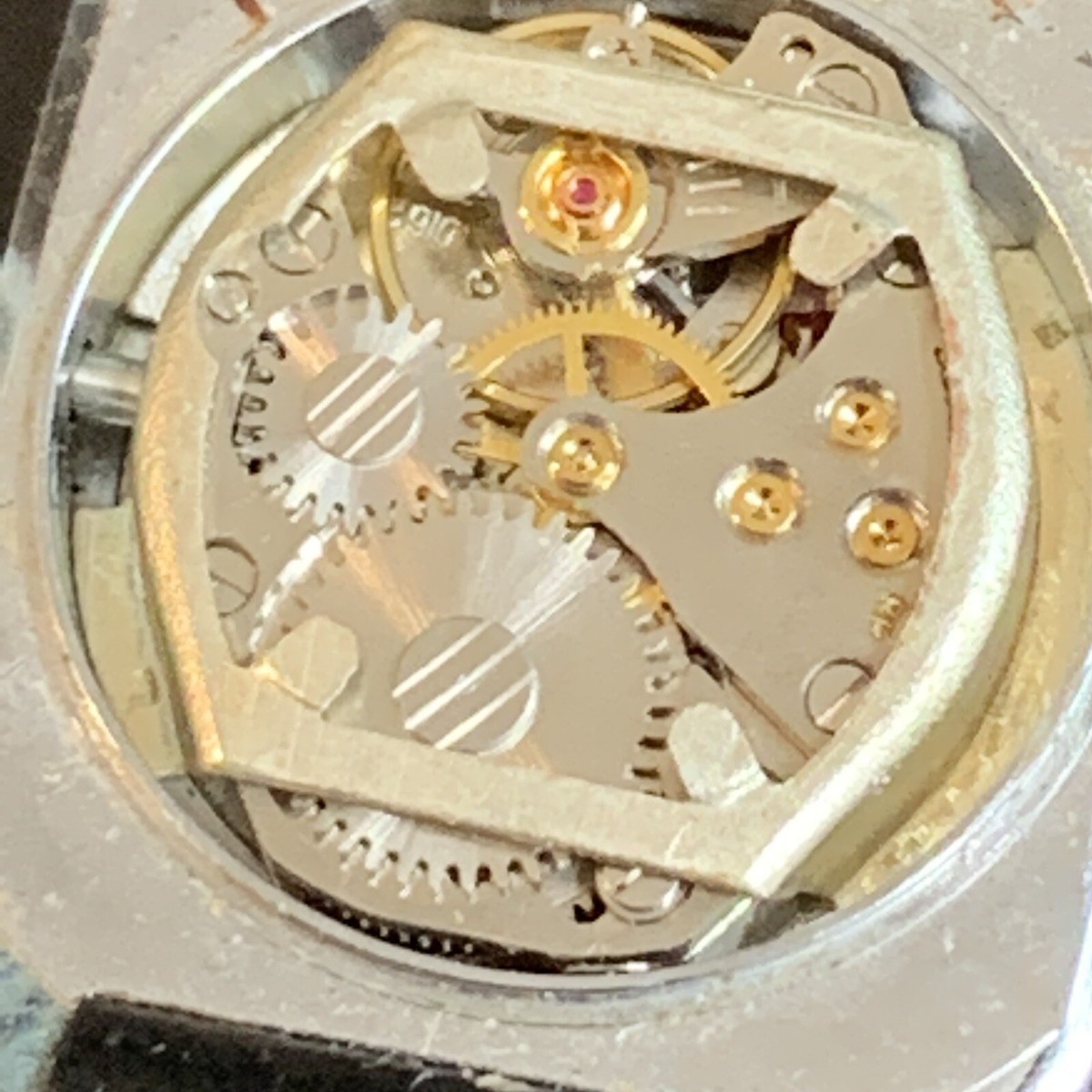 Vintage Caravelle By Bulova Womens Wind Up Watch silver Tone 