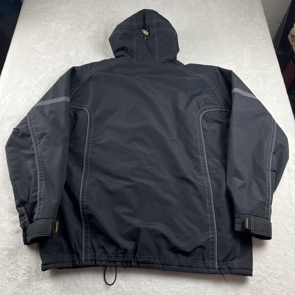 Vintage Y2K Oakley Software Dark Gray Snowboarding Jacket Men's