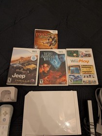 Nintendo Wii RVL-001 Bundle/With Remotes-nunchucks-steering wheels-4 games-...