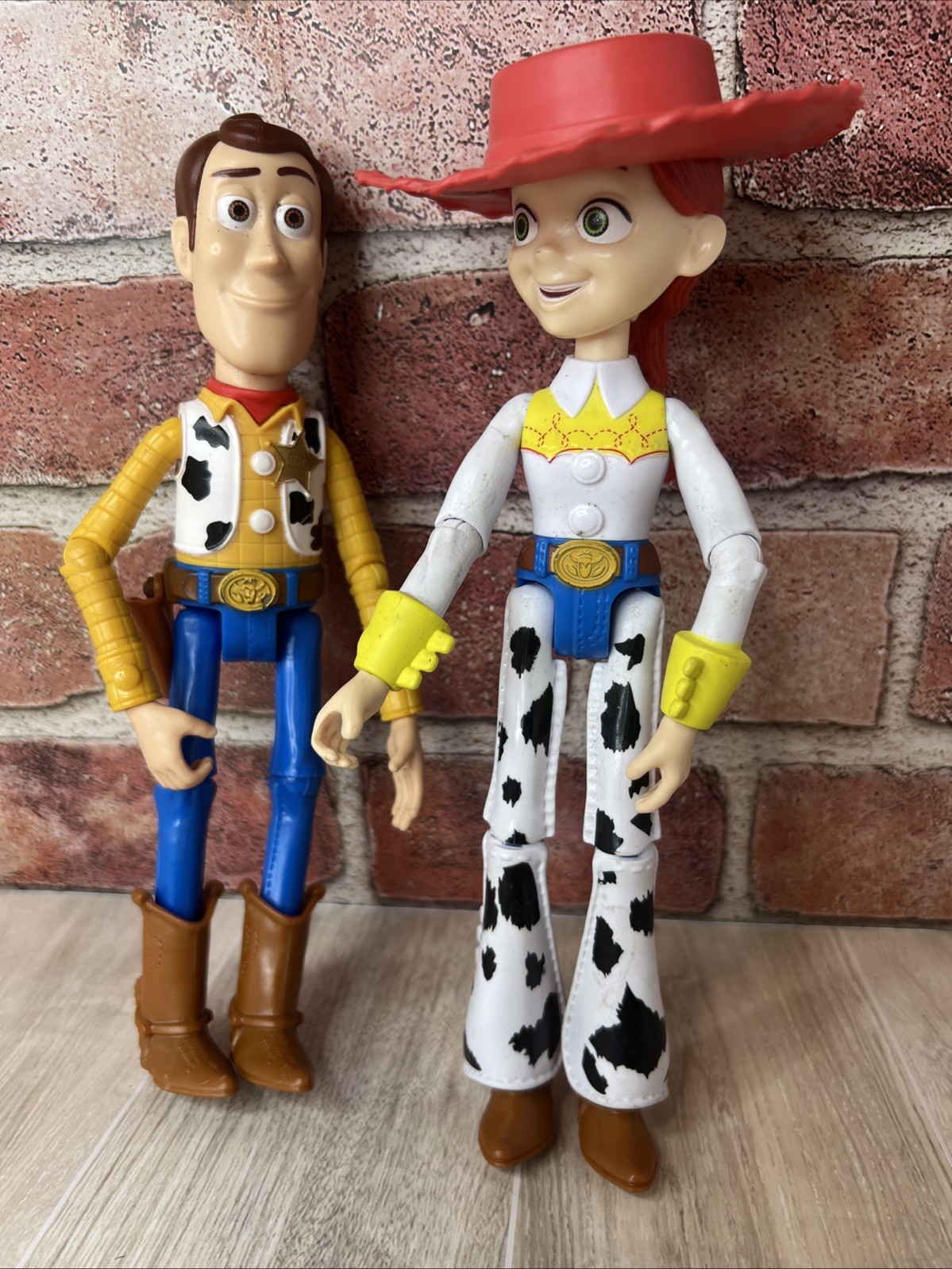Disney Pixar 2017 Sheriff Woody & Jessie Toy Story Dolls 9" Figures