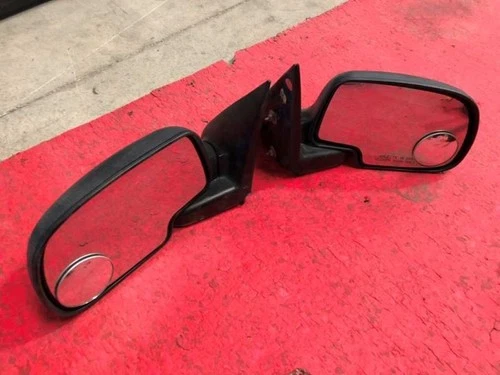 99-07 Sierra Silverado USED Right Left PAIR SET MANUAL DF2 Folding Side Mirrors