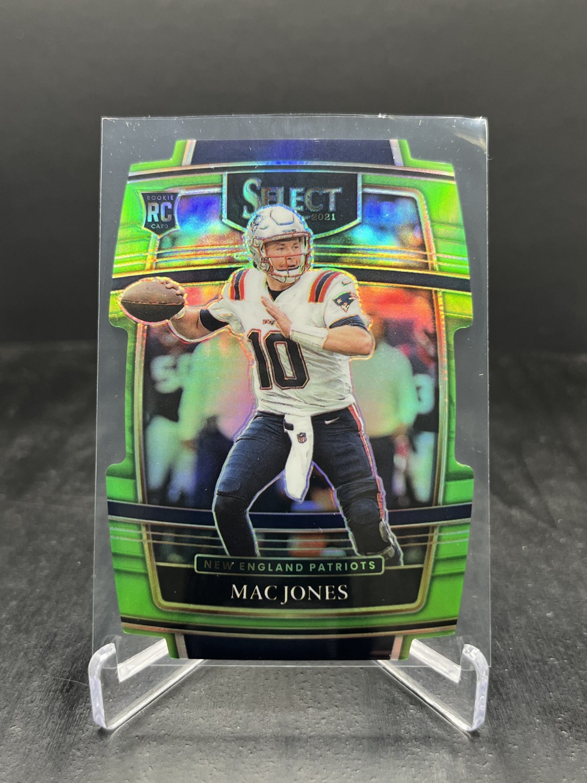 2021 Panini Select Mac Jones RC Rookie Concourse Neon Green Die-Cut 265/349 #51