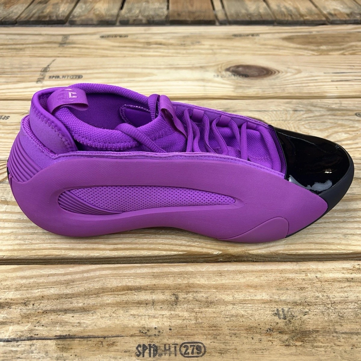 シューズ(男性用) adidas Harden Vol.8 \"Purple Burst\" 25608443_56228407_600.jpg