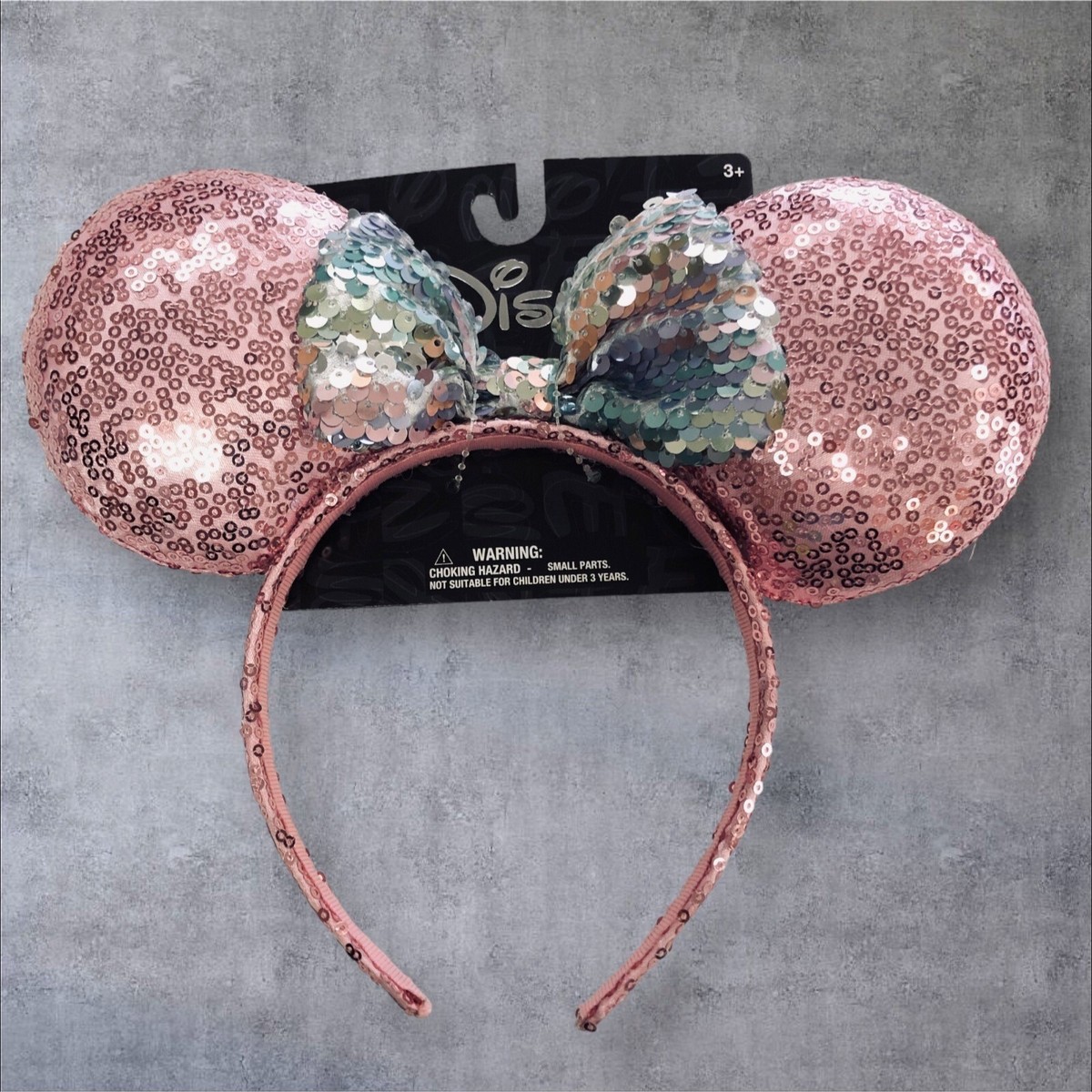 Aldi X Disney Minnie Mouse Pink Sequin Bow Ears & Wallet Set 17 Aldi Disney Finds That Just Dropped April 29 main image 3