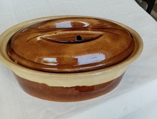 Terrine N° 8 la Bourguignonne et son couvercle Sou