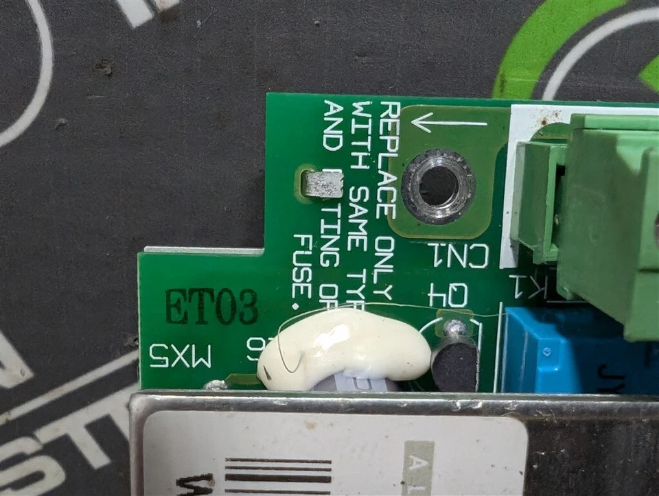 Conjunto de fuente de alimentación GPS 21 USADO Modicon / Alcatel 3AW00467AAAA ICS03 Foto 4 de 4