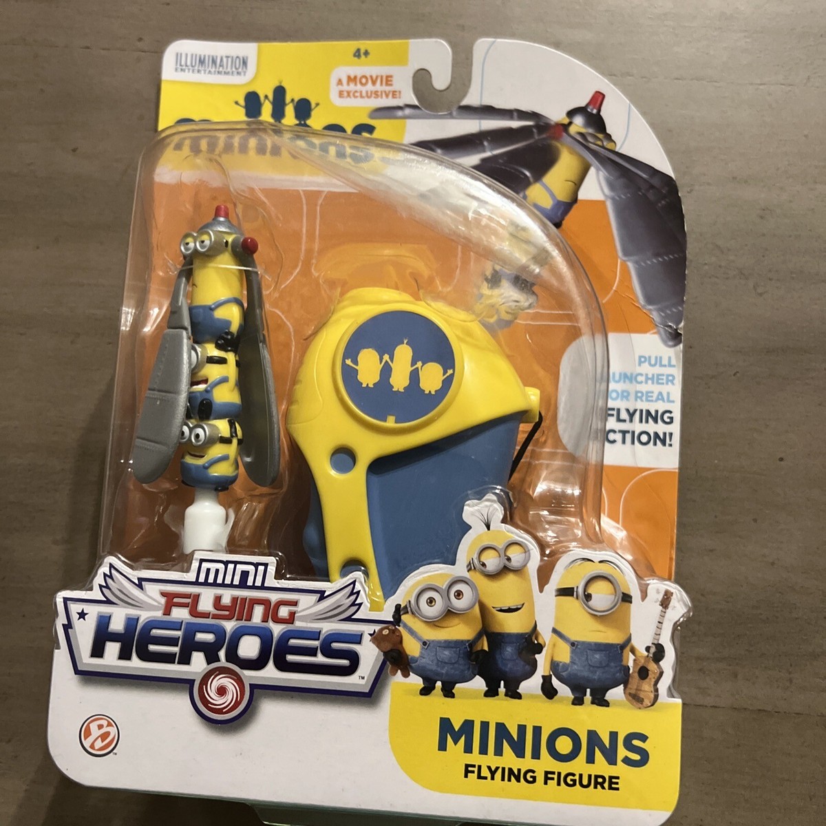 ミニオンズ アクションフィギュア フライングミニオン フィギュア ヘリコプター Minions Movie Exclusive Mini Flying Heroes Figure w/ Pull