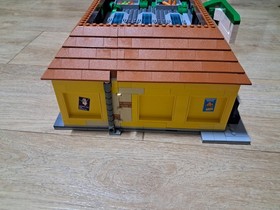 LEGO 71016 The Simpsons Kwik-E-Mart 100% complete set