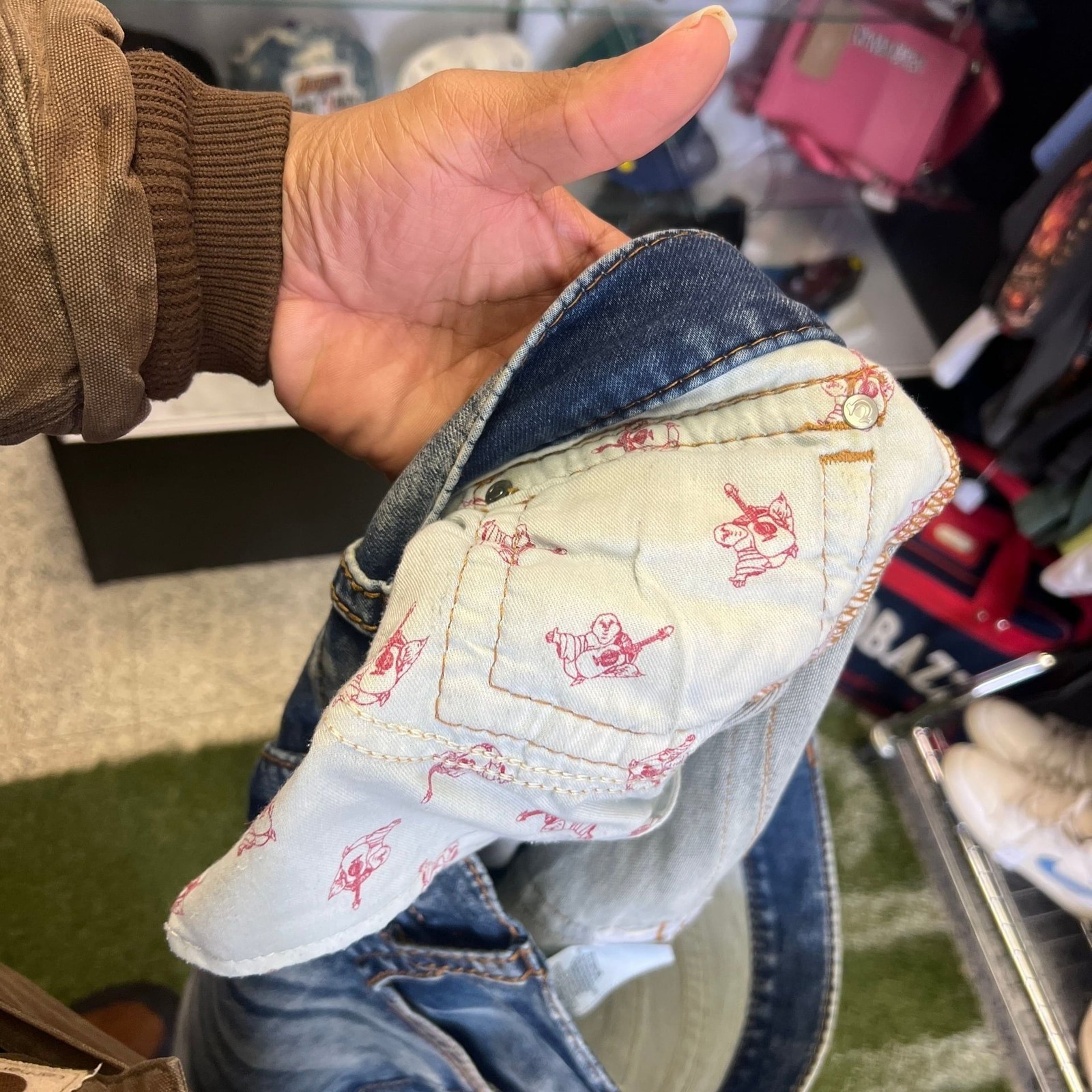 True Religion Jeans Rocco Relaxed Skinny Men's Size 40 Light Wash Blue thumbnail 8