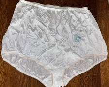 Vintage Silky Soft White 100 Nylon Brief Granny Panty Floral Appliqu Sz 14