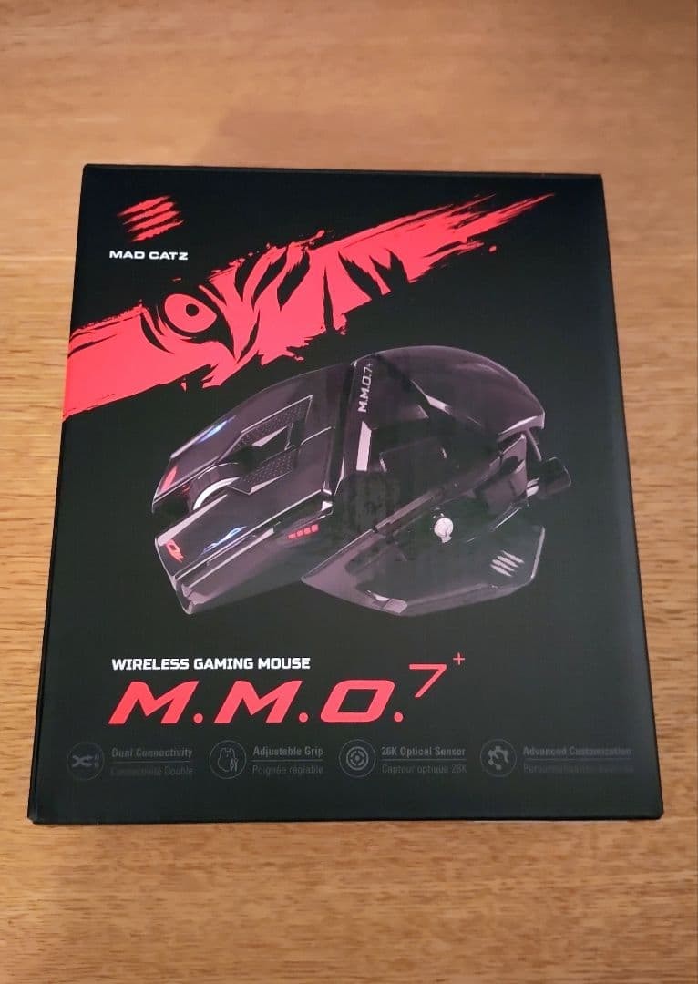 Mad Catz M.M.O. 7+ Gaming Mouse 21 Buttons Wireless Wired 26000