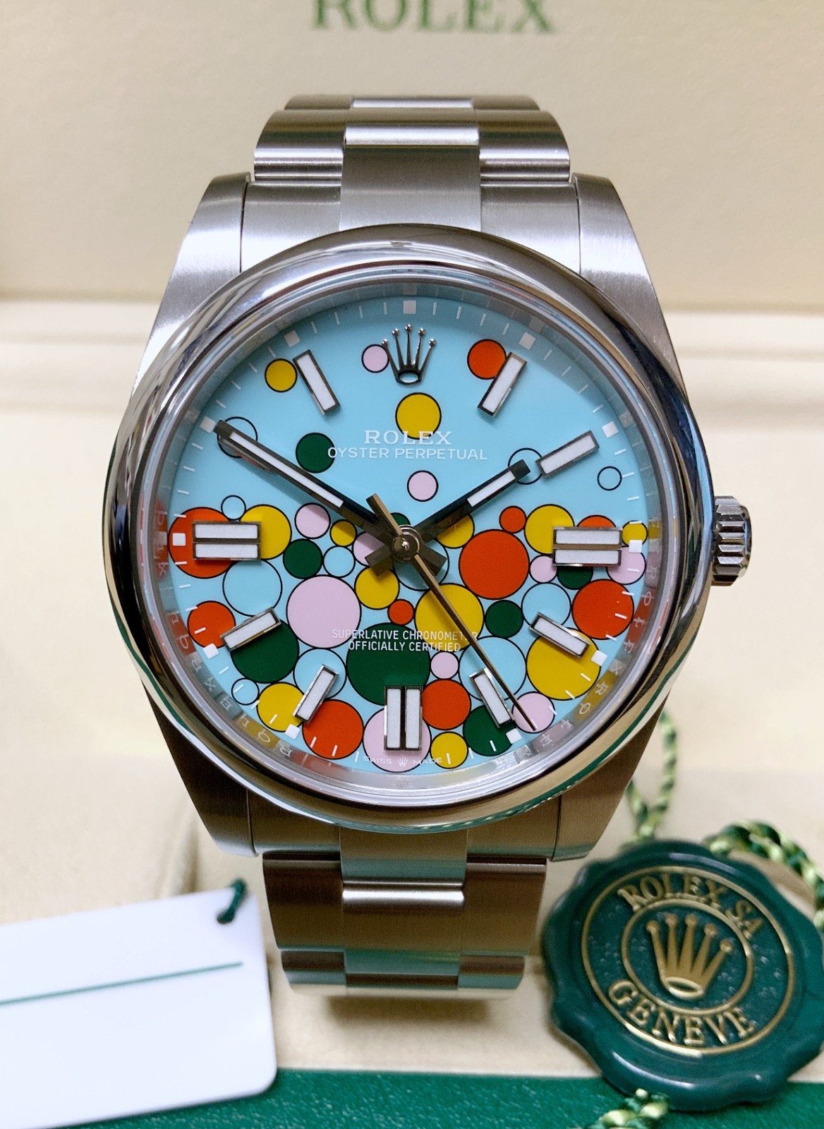 Rolex Oyster Perpetual 41 124300 Celebration Dial Unworn Box & Papers 2024 image 2