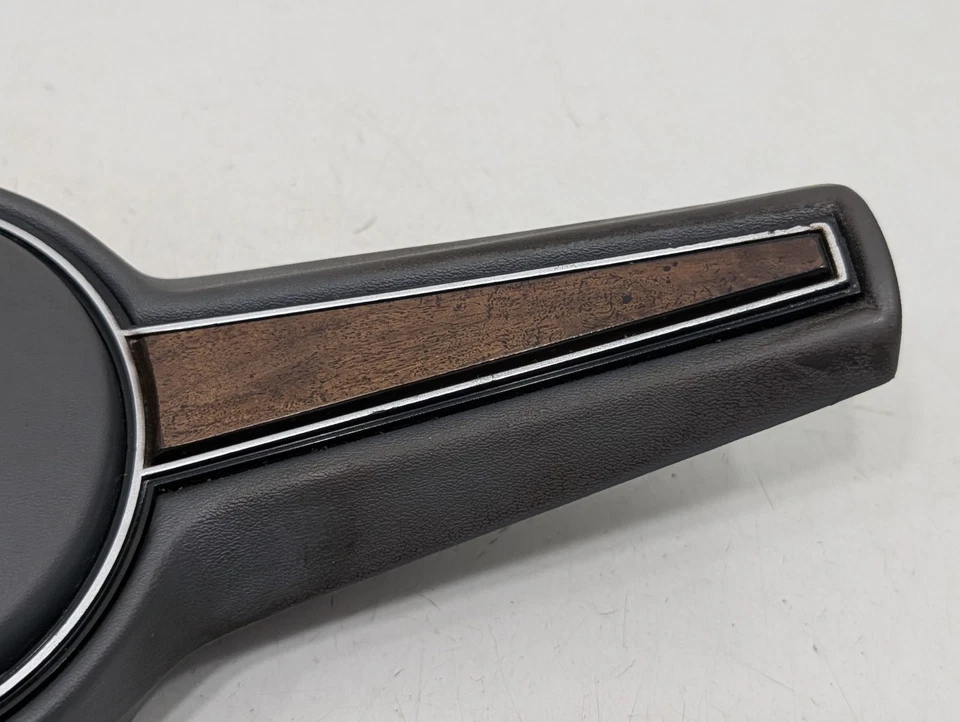 1978-1990 Pontiac Gran Prix, Bonneville, Parisienne Steering Wheel Horn Button  - Image 4 of 4
