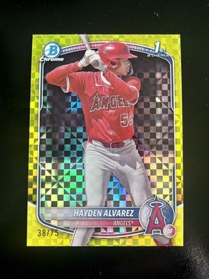 2025 Bowman Chrome 1st Prospects Hayden Alvarez Yellow X-Fractor #38/75 (RC)