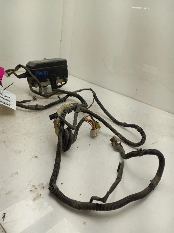 94 95 96 97 Toyota T100 Main Engine Room Harness 3.4L AT RWD 82111-34080 - Image 3 of 4