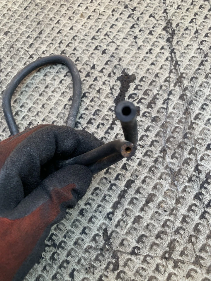 Renault Nissan Vauxhall 2.0 M9R DCi CDTi Líneas de Respiración de Aspiradora Tráfico Vivaro Foto 3 de 3