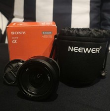 Sony E 11mm f/1.8 APS-C Ultra Wide Angle Lens