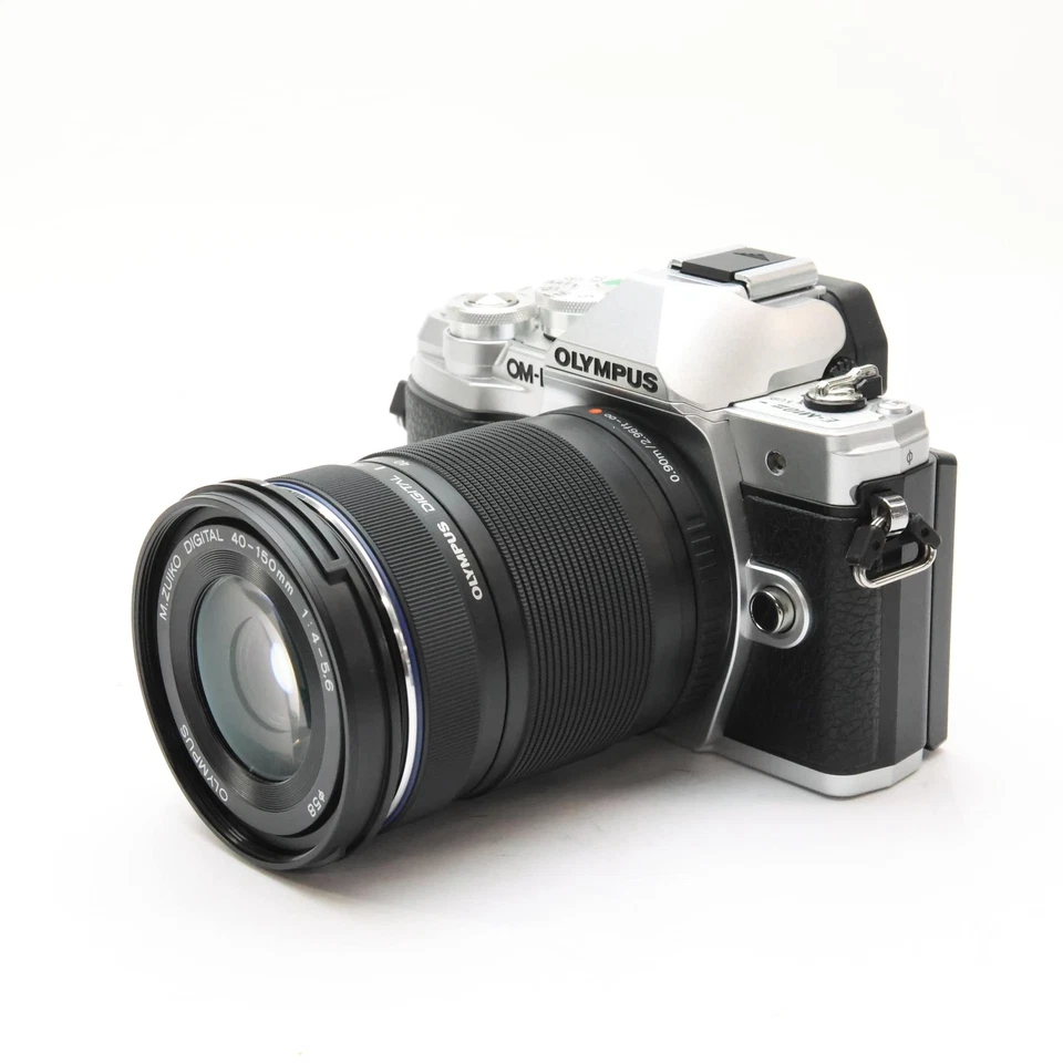Olympus OM-D E-M10 Mark III Silver + 14-42mm EZ + 40-150mm Lens Kit #448 - Image 4 of 4
