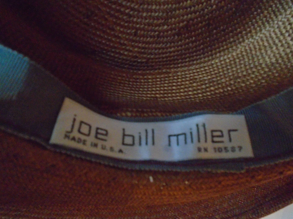Joe Bill Miller Mujer Ala Ancha Sombrero Negro Terciopelo Floral y Plumas Foto 2 de 4